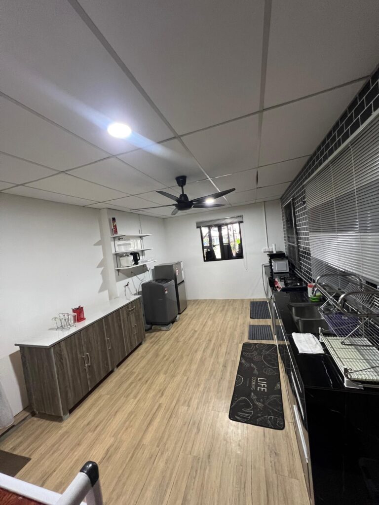 Das Pulau Cabin Album