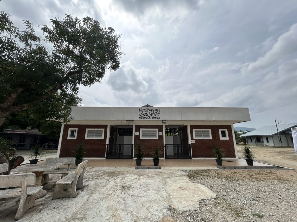 Das Pulau Cabin Album